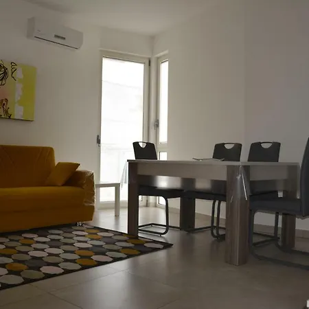 Marisella Tatil Evi *